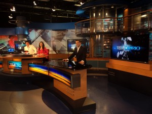 Un estudio de televisión preparado para la emisión