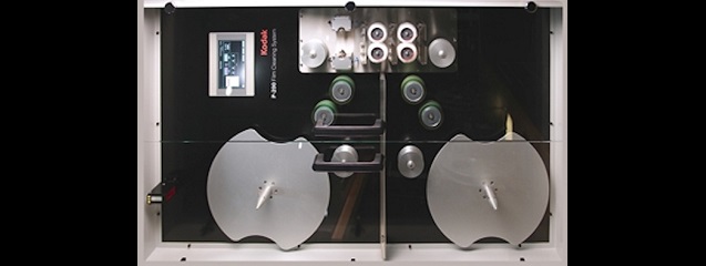 Sistema de limpieza de celuloide P-200 de Kodak